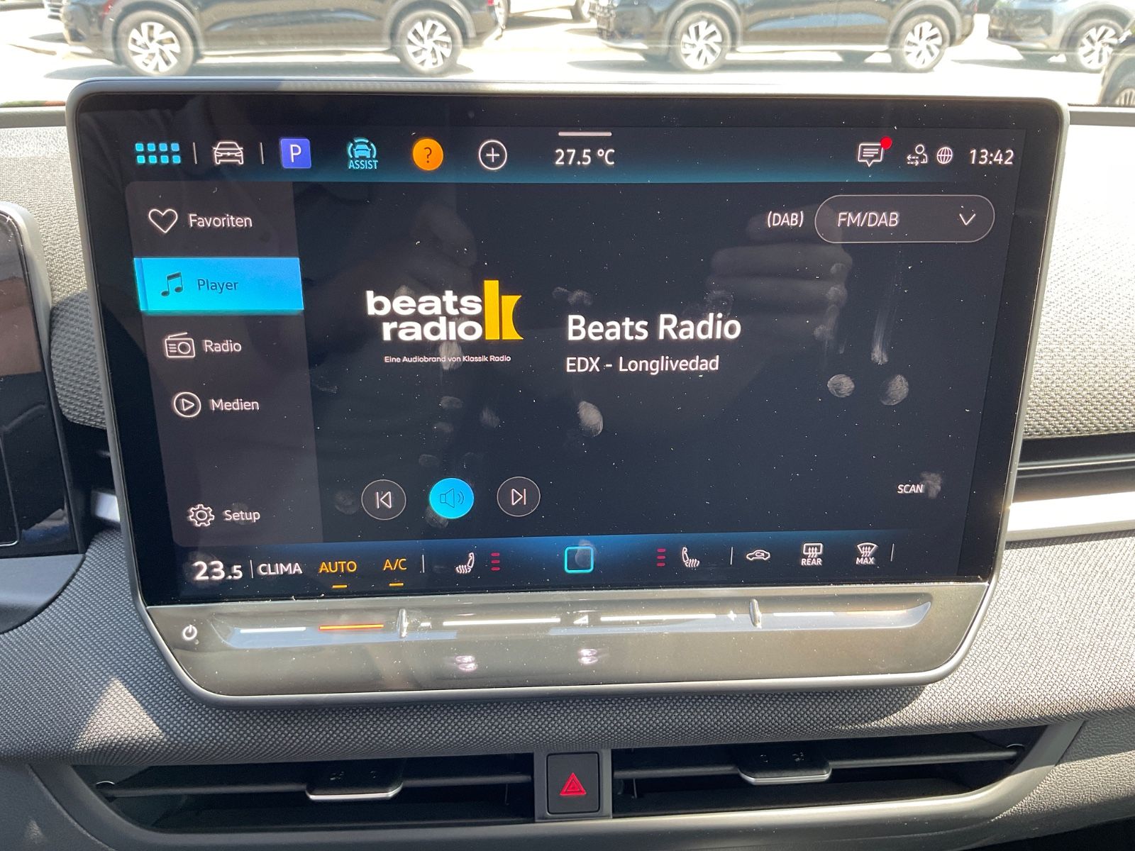 Fahrzeugabbildung Volkswagen T-Roc 1.5 eTSI DSG Kamera,AHK,5J Garantie,ACC