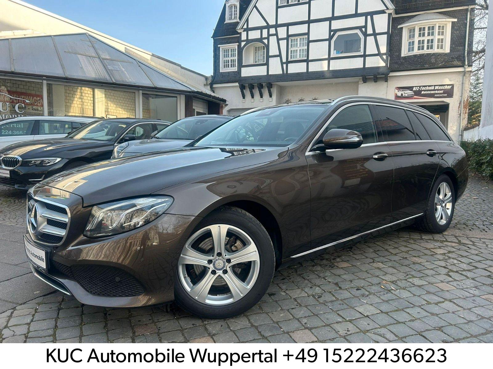 Mercedes-Benz E 200 T Avantgarde Navi/LED/R-Kamera/T-Leder