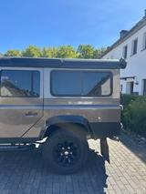 Land Rover Defender 110 Td4 Rough Edition  - Land Rover Defender: Rough