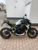 Kawasaki Z900 (BJ 2020)  guter Zustand, ca. 13.600km - KAWASAKI 600