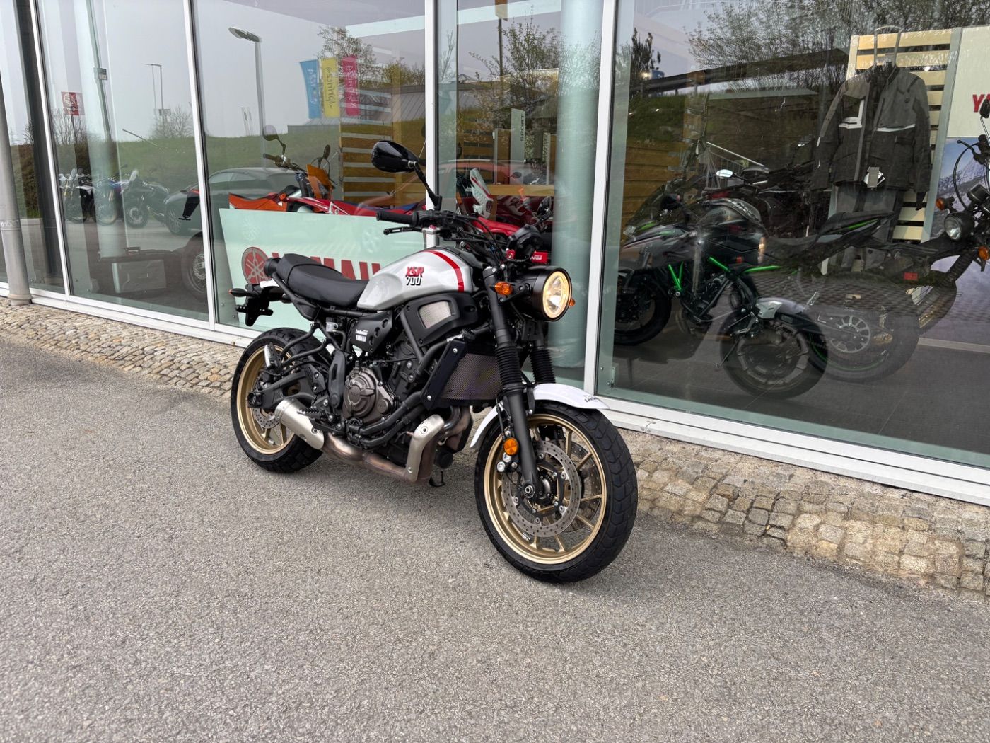 Fahrzeugabbildung Yamaha XSR 700 Sondermodell XTribute