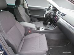 SKODA Superb Combi 2.0 TDI Style Business Ahk ACC Rfk SKODA Superb Combi 2.0 TDI Style Business Ahk ACC Rfk