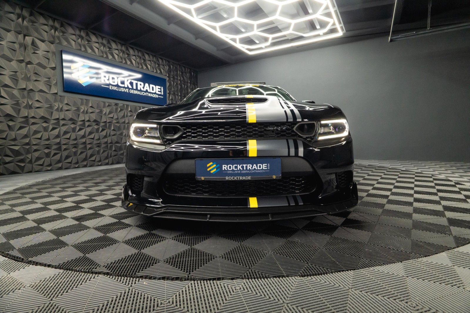 Fahrzeugabbildung Dodge Charger 6.4 V8 SRT 392 SCAT PACK Performance LED