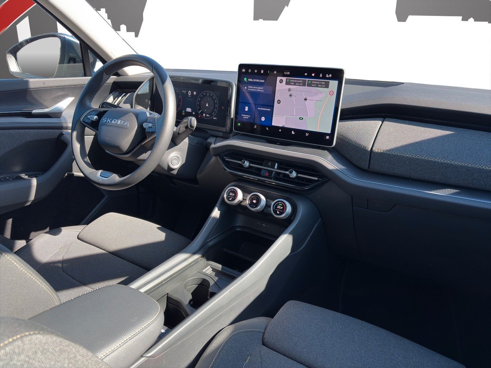 Fahrzeugabbildung SKODA Kodiaq 1.5 TSI DSG LED/NAVI/ACC/7Sitze/SHZ/GJR