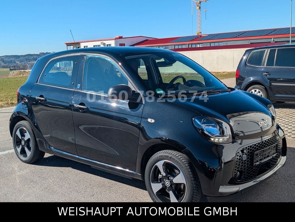 Image of Smart ForFour