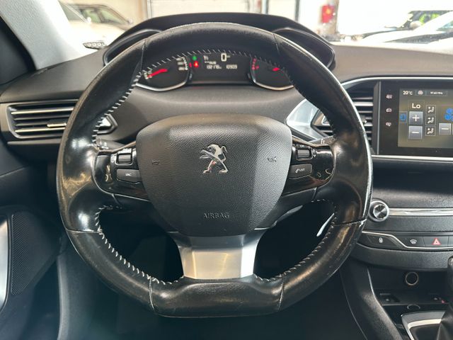 Peugeot 308 SW Active *PANO*KAMERA*KLIMA*PDC*