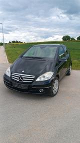 Mercedes-Benz 200, #TOP#, TÜV 4'2027, Sommer&Winterreifen  - Mercedes-Benz 200: Kleinwagen