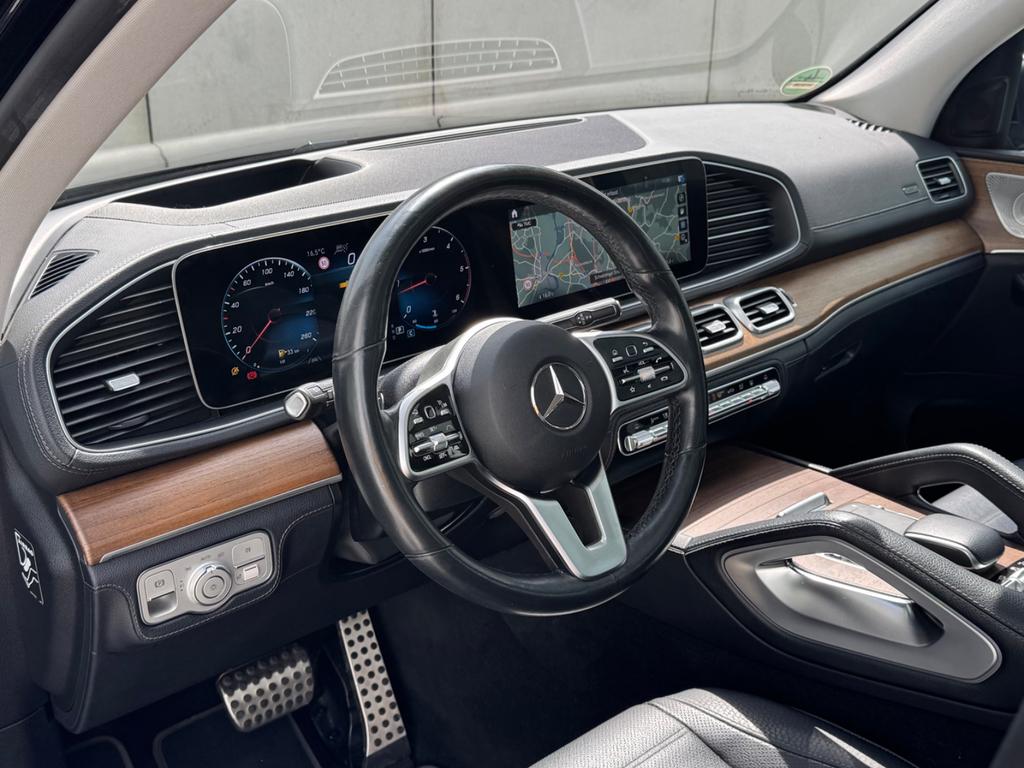 Mercedes-Benz GLS 400