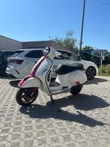 Vespa Gts Sixties  Edition 