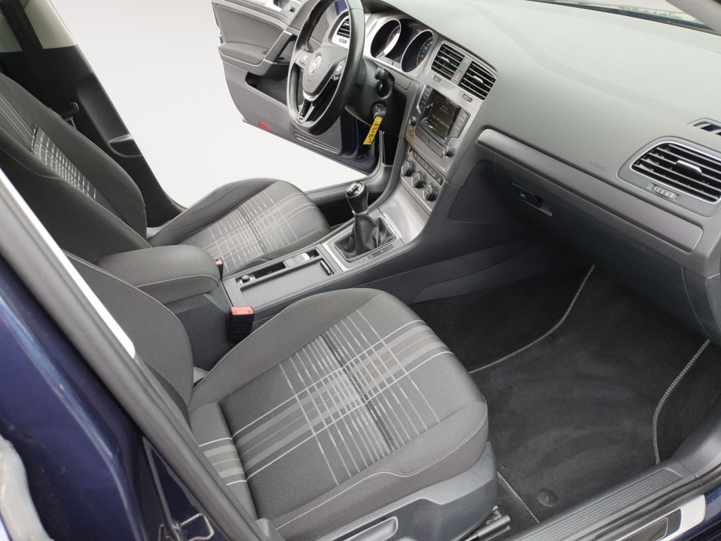 Fahrzeugabbildung Volkswagen Golf 1.4 TSI Lounge Climatronic,SH,GRA,PDC,NSW