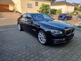 BMW 750i xDrive *PRIVATVERKAUF*TOP ZUSTAND* - : Privatverkauf