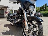 Harley-Davidson Street Glide FLHX Touring Bagger Umbau  - HARLEY-DAVIDSON UMBAU