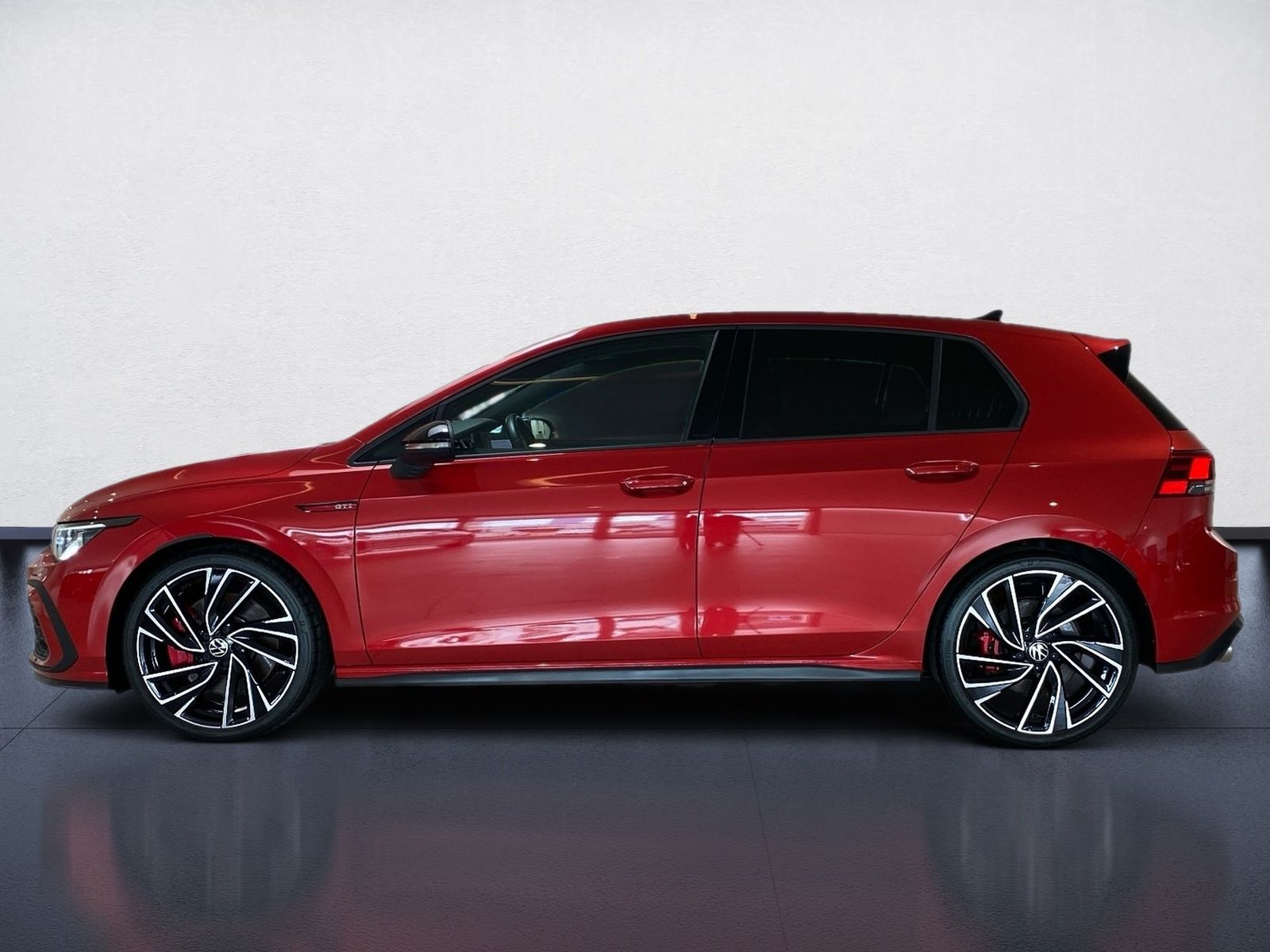 Volkswagen Golf VIII 2.0 TSI GTI BlackStyle DSG Panorama RF foto 3