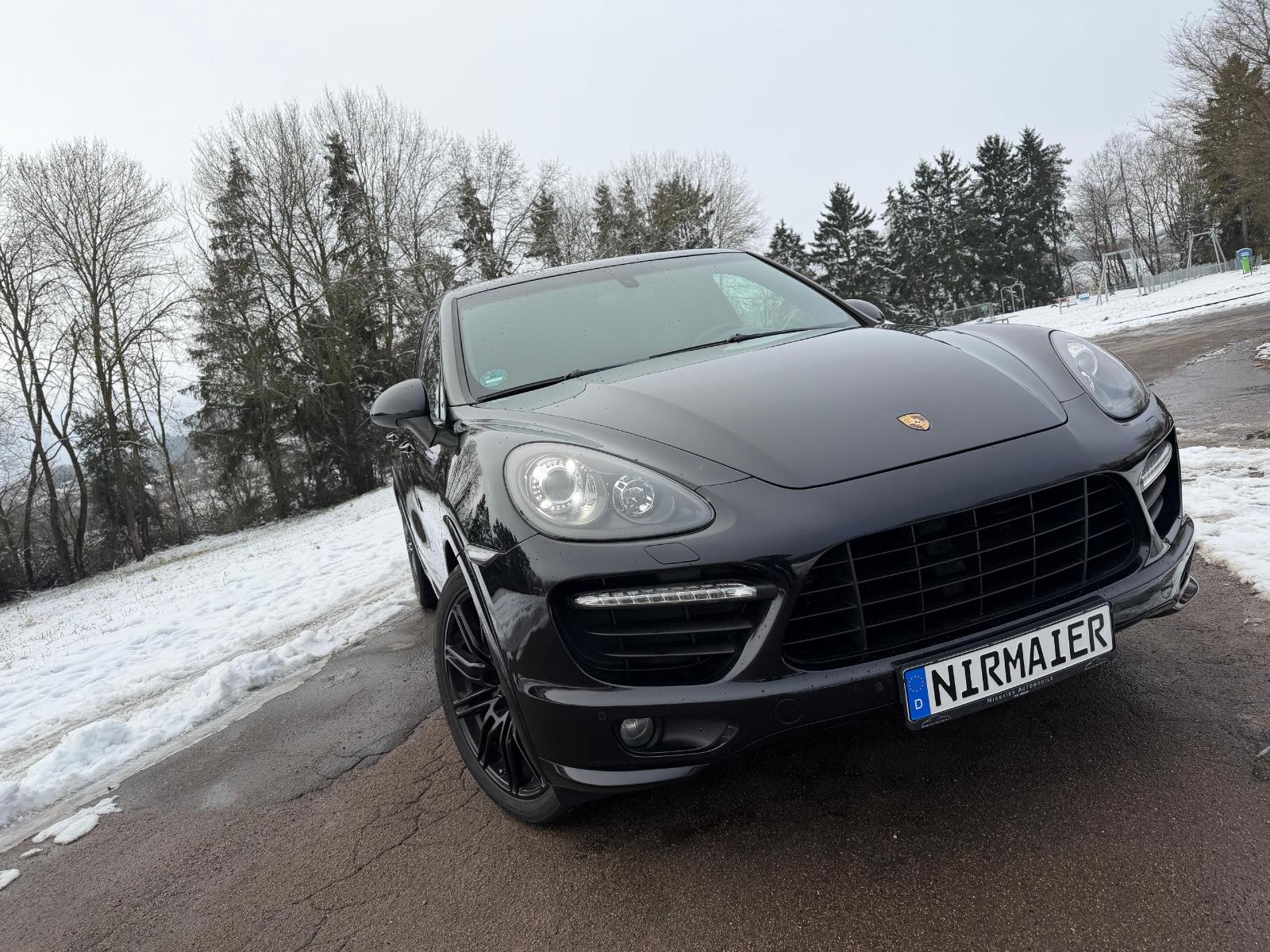 Porsche CAYENNE GTS, AEROKIT, NAVI, AHK, LEDER, KLAPPE
