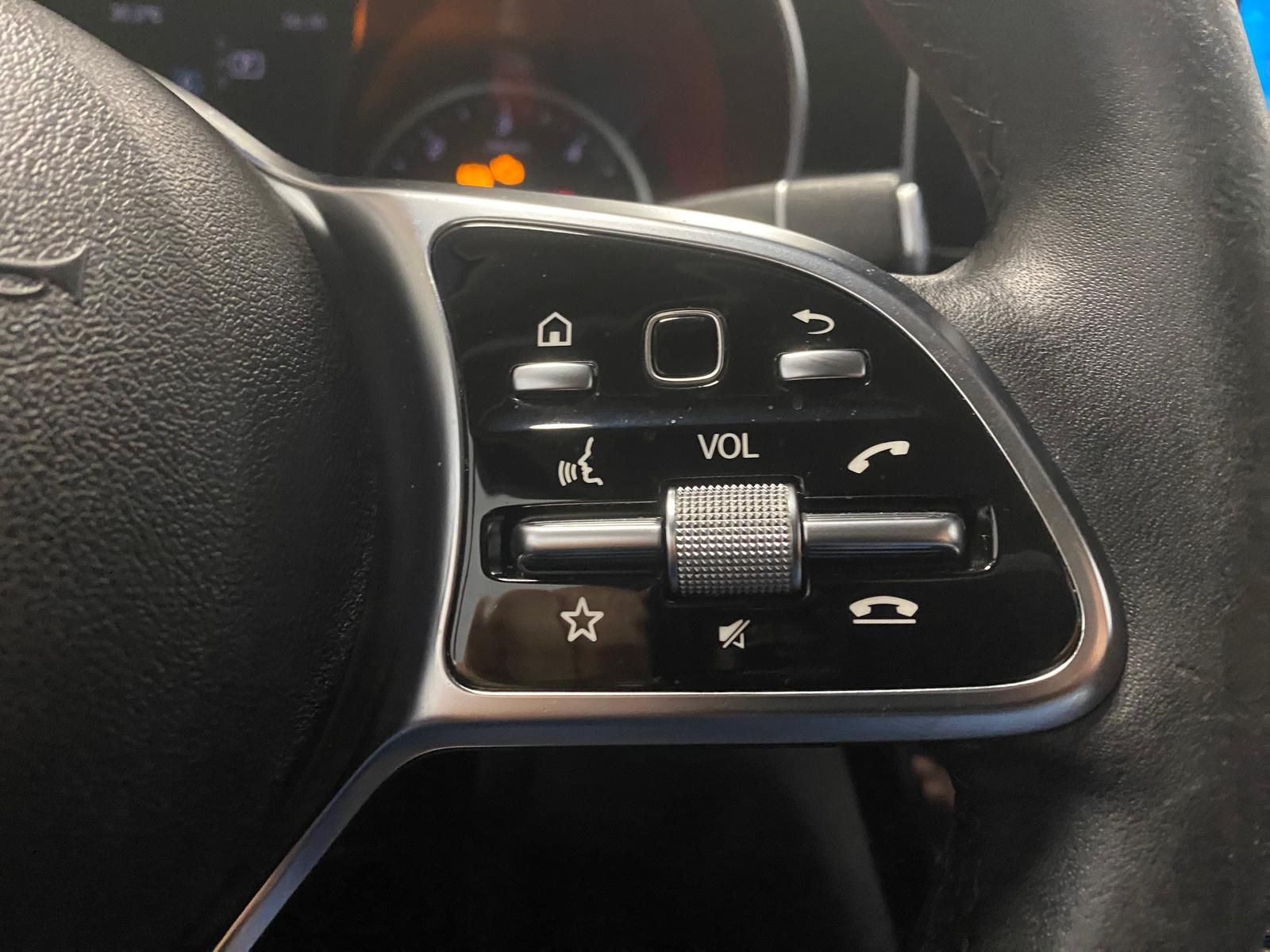 Fahrzeugabbildung Mercedes-Benz C 220 2.0 CDI Avantgarde+NAVI+AHK schwenk+KAMERA