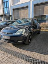 Ford Fiesta 2005 60 PS , Standheizung, 8 R... - Ford Fiesta aus 2005: ST