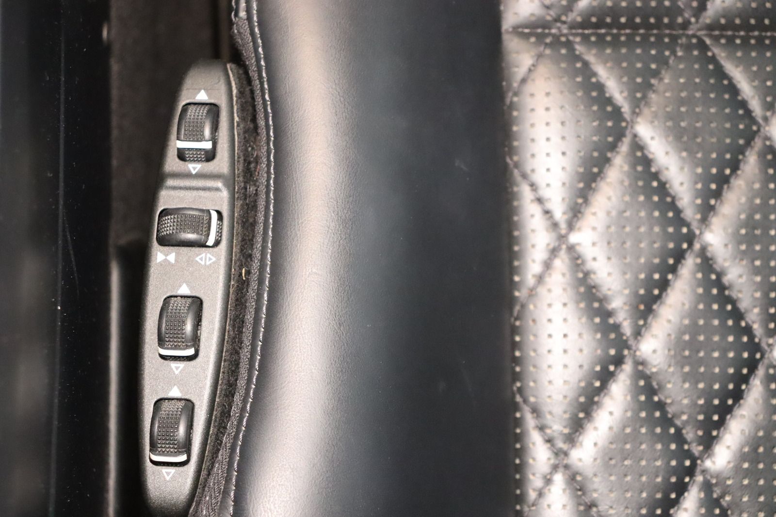 Fahrzeugabbildung Mercedes-Benz G 65 AMG * Standhzg. * DIS *