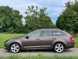 Skoda Octavia 2.0 TDI Green tec 4x4 Elegance Combi... - Skoda Octavia: Combi Elegance TDI