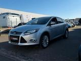 Ford Focus Lim. Titanium Zahnriemen/HU NEU!