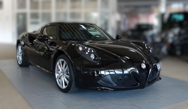 Alfa Romeo 4C COUPÉ 1750TBi aus 1.Hand; NERO [schwarz]