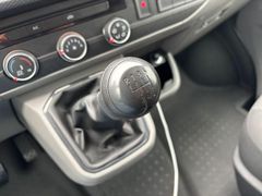 Fahrzeugabbildung Volkswagen T6.1 Transporter lang 2.0 TDI ACC+PDC+LED+STDHZG