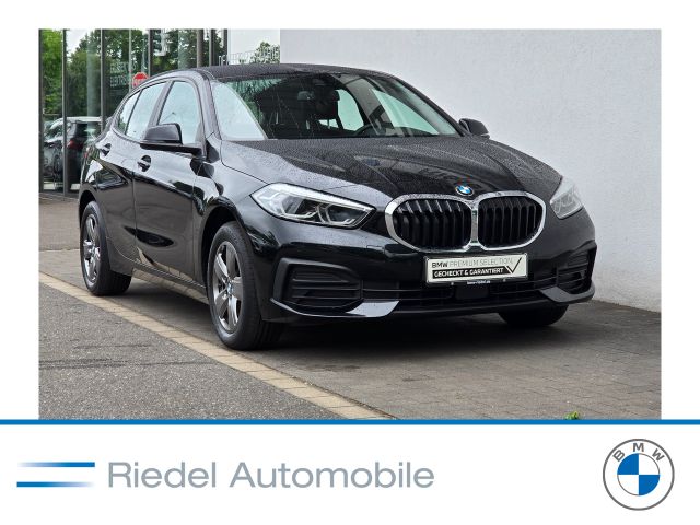 BMW 118i Advantage PDC Navi Sitzhzg LED GRA