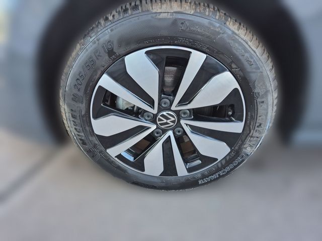 Golf VIII 1.0 TSI Move *LED*NAVI*KAMERA*SHZ*PDC*