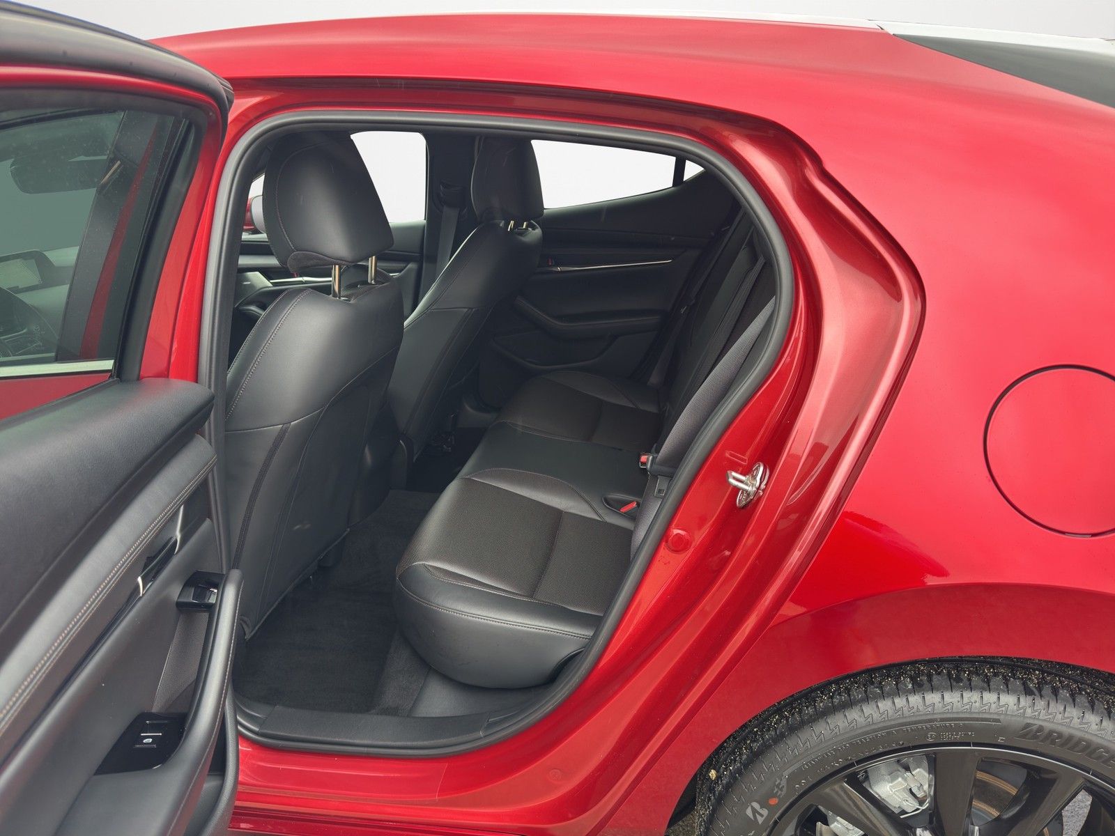 MAZDA 3 Selection 2.0 KLIMA / LEDER / HEAD-UP / BOSE / - Image 15