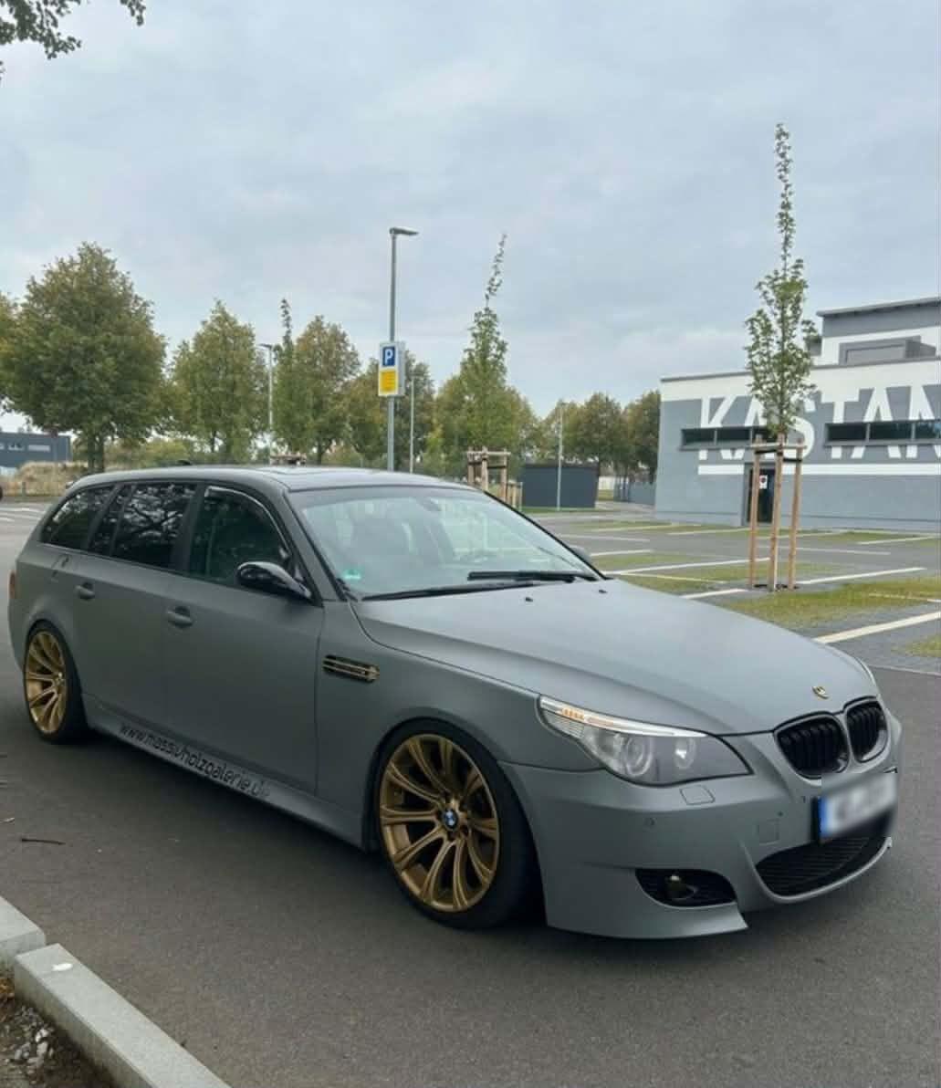 BMW M5 2006 — photo 6