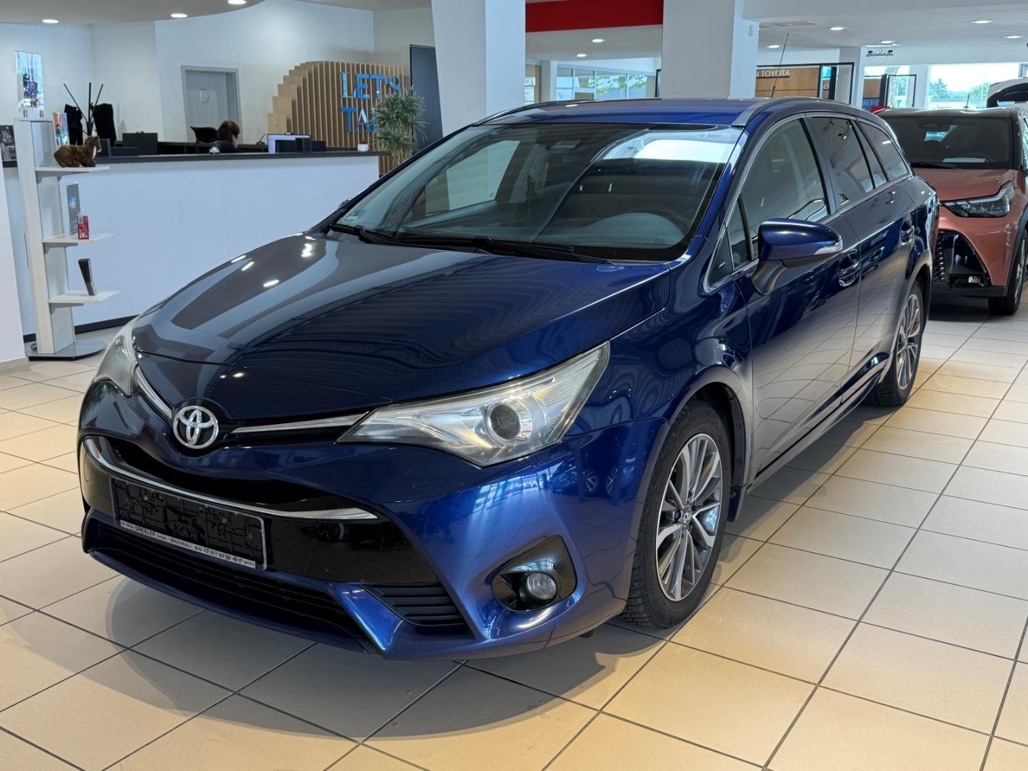 Toyota Avensis TS Business Edition / ! Im Auftrag ! /