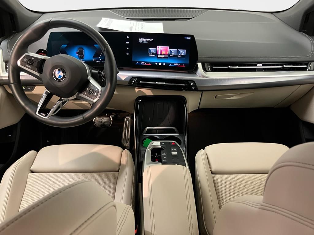 BMW 220 Active Tourer - Bild 13