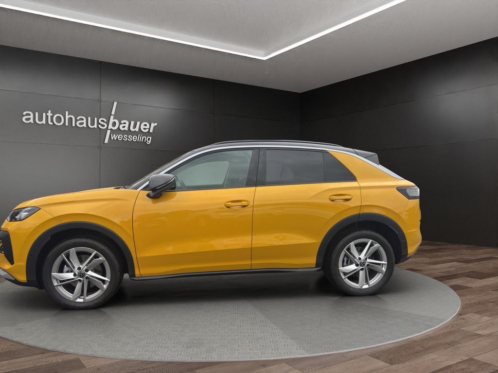 Volkswagen T-Roc 1.5 eTSI Neues Model Life *LEDPlus,Keyless imagem 3