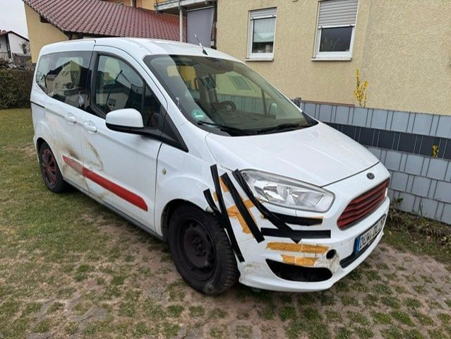 Ford Tourneo Courier Trend