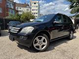 Mercedes-Benz ML 320 CDI/ALLRAD/AUT./NAVI/E-HECK/ESD/KLIMATR. - Mercedes-Benz Geländewagen aus dem Jahr 2007