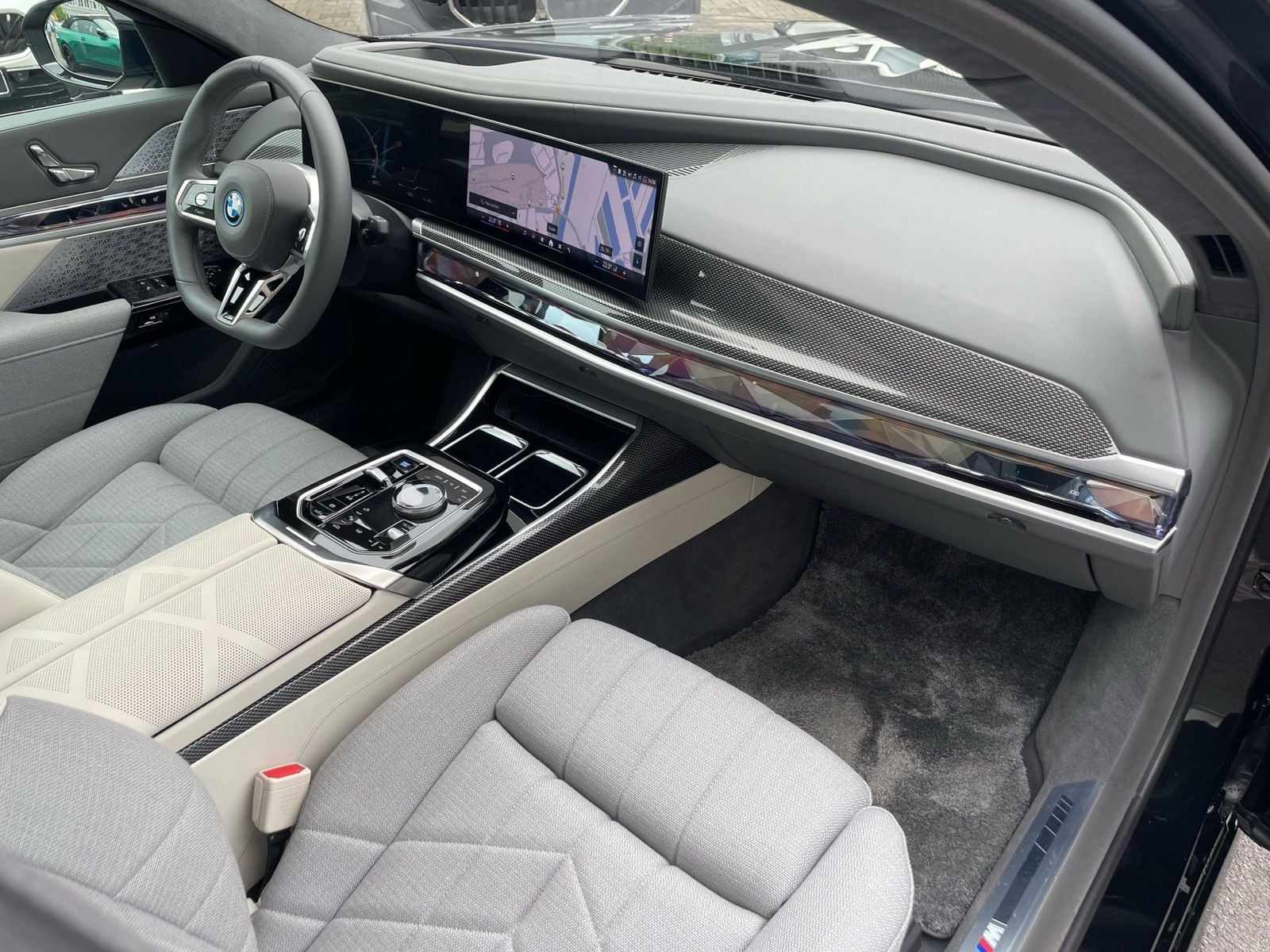 BMW i7 xDrive60 Limo M Sport Execu.Lou.Sit. elTür foto 5