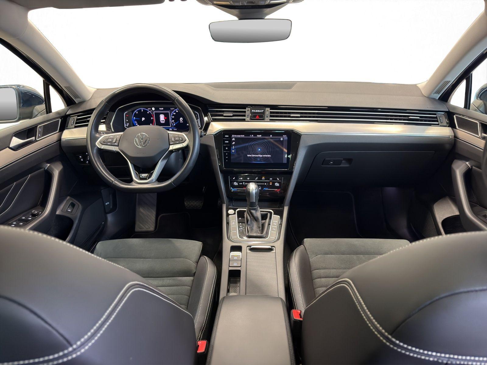 Volkswagen Passat 2.0 TDI Elegance R-Line DSG *Navi, миниатюра 6