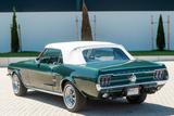 Ford Mustang Cabrio 1967, 289 cui,  - Ford Mustang aus 1967: Cabrio