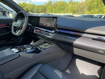 صورة مصغرة 11 لـ 2026 BMW I5