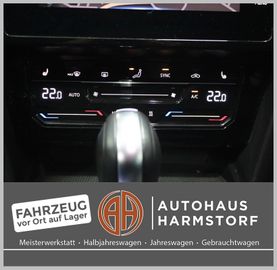 Volkswagen Passat Variant Elegance 4M R-Line AHK StHz