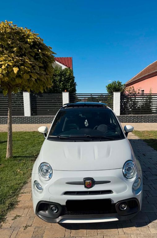 Image of Abarth 695