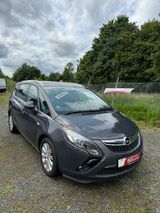 Opel Zafira TOURER+7SITZE+KLIMATRONIK+KAMERA+++ - Opel in Göttingen