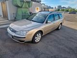 Ford Mondeo 1.8/AHK/Klimatronic/PDC - Ford Mondeo aus 2006: Kombi