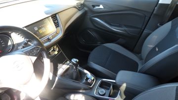 Opel Grandland X Dynamic 1.2 Turbo Sitzheizung vornh