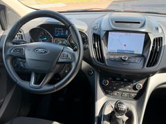 FORD Kuga 1.5 Cool & Connect