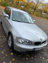BMW 118i - - BMW 118 aus 2006: 118i