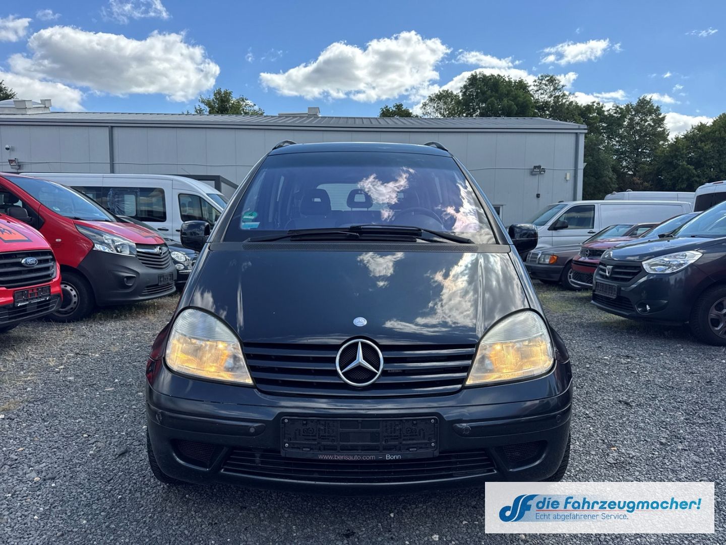 Fahrzeugabbildung Mercedes-Benz Vaneo Compact Van El. Panodach Leder *EXPORT