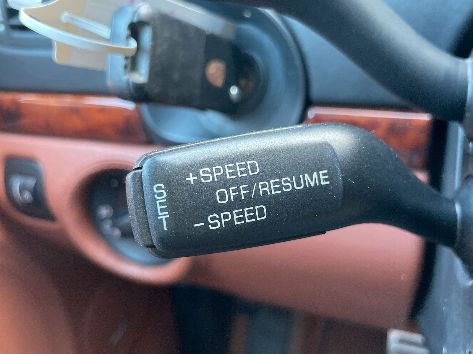Fahrzeugabbildung Porsche Cayenne S *BOSE*Pano*Sport Auspuff*Allrad*AHK