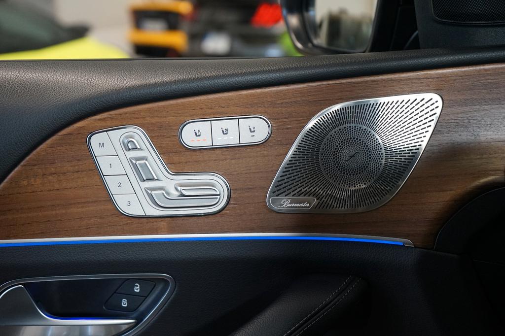 Mercedes-Benz GLS 400