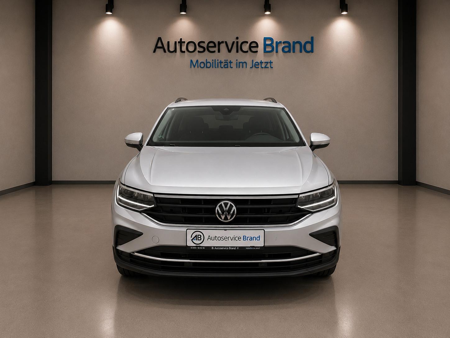 Volkswagen Tiguan Life, миниатюра 2