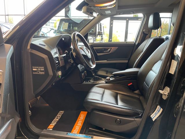 MYAUTOCENTER – Gebraucht- und Jahreswagen mit Werkstattservice in Pfaffenhofen Mercedes-Benz GLK 350 4Matic *Sport-Paket*Xenon*Navi*Klima*